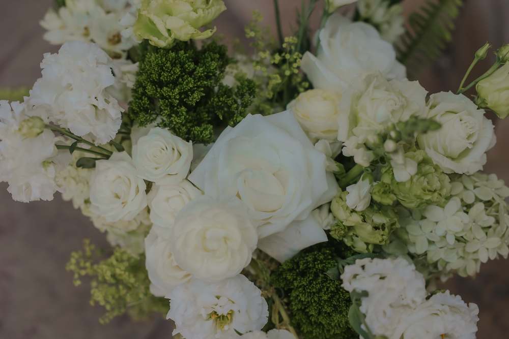White garden roses in the bridal bouquet